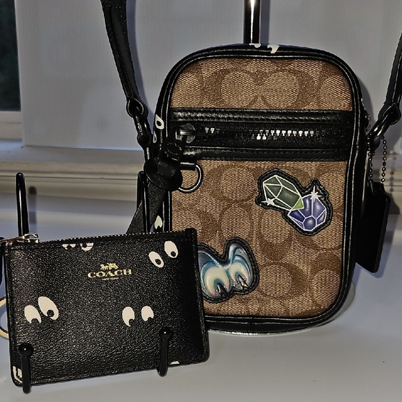 COACH NWOT DISNEY X SPOOKY EYES Brown and Black Crossbody Bag with Wallet - Picture 1 of 8